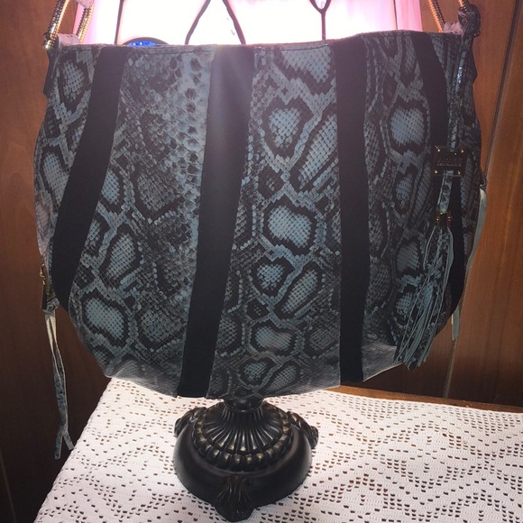 Aimee Kestenberg Tuscany Hobo.Real leather& suede Faux snakeskin embossed🤗 - Picture 13 of 15
